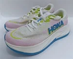 נעלי HOKA ורוד/לבן 2