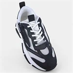 נעל STEVE MADDEN דגם ST69 2